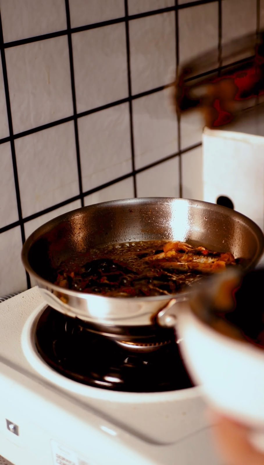 Langkah 1 membuat Resep Mie Nyemek ala @windamegasp | Masak Praktis Pakai Quantum QGC 101 RB
